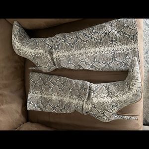 Jessica Simpson Boots